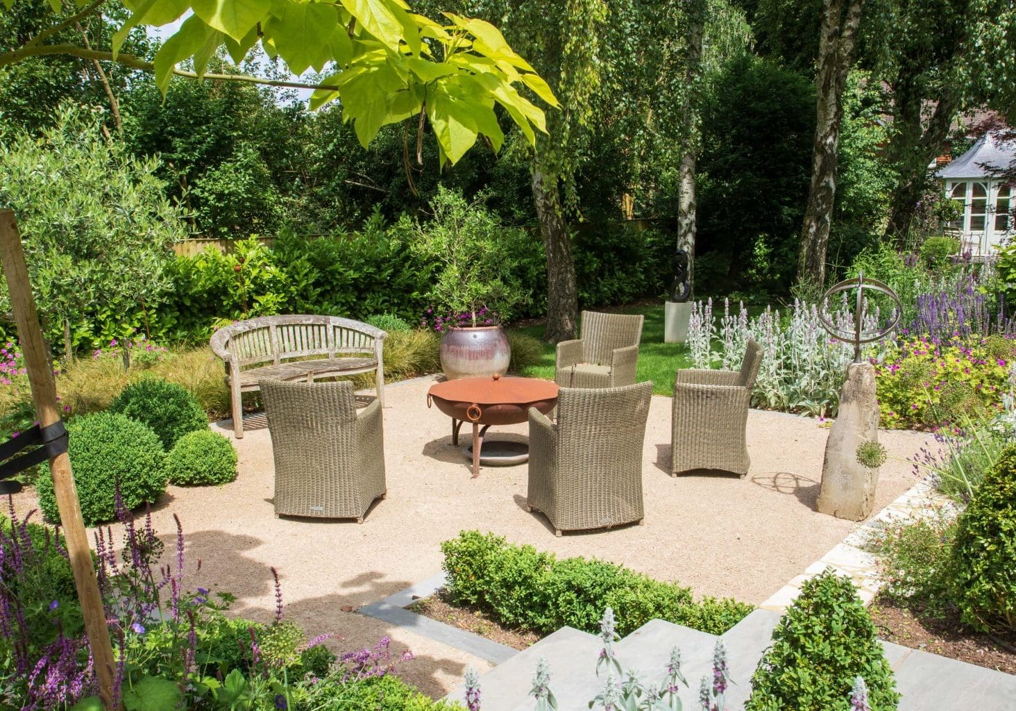 Ashtead Garden 8351 scaled
