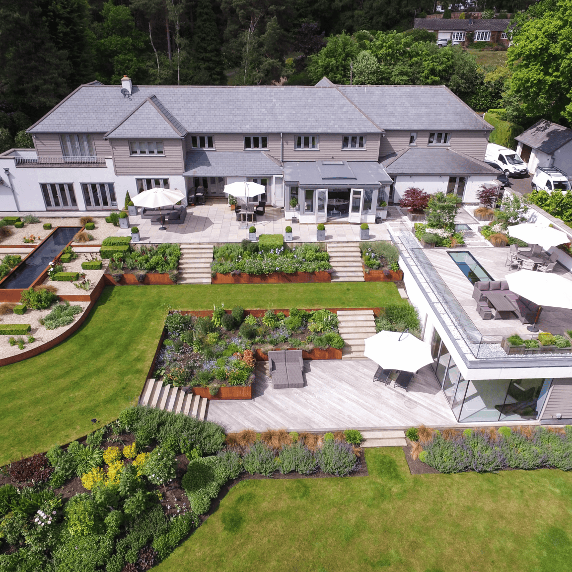 Innovative Garden 0106 1