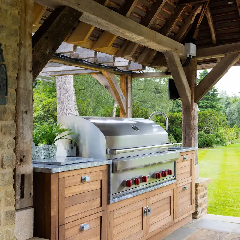Outdoor Kitchen 1